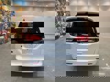 Used 2022 Chrysler Voyager LX image 5
