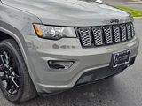 Used 2022 Jeep Grand Cherokee Laredo X image 3