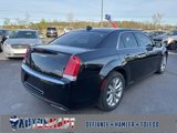 Used 2015 Chrysler 300 C image 6