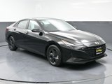 Used 2023 Hyundai Elantra Blue image 3