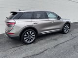 Used 2021 Lincoln Corsair Reserve w/ Equipment Group 201A image 6