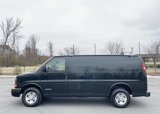 Used 2003 Chevrolet Express 2500 image 2