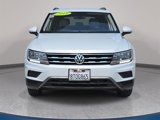 Used 2018 Volkswagen Tiguan SE image 2