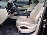 Certified 2023 Porsche Cayenne S Platinum image 5