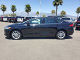 Used 2020 Ford Fusion SE image 2