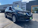Used 2018 Nissan Rogue SV image 2