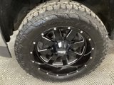 Used 2017 GMC Sierra 1500 SLE image 2
