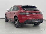 Certified 2024 Porsche Macan image 3