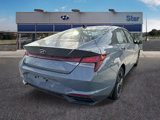 Used 2022 Hyundai Elantra SEL image 3
