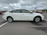 Used 2015 Toyota Avalon XLE image 3