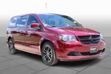Used 2017 Dodge Grand Caravan SE image 3