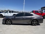 Used 2020 Toyota Camry SE image 3