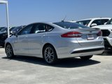Used 2017 Ford Fusion SE w/ Equipment Group 201A image 5