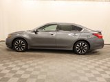 Used 2017 Nissan Altima 2.5 SL w/ 2.5 Technology Package image 2