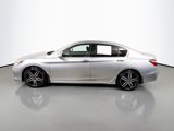 Used 2016 Honda Accord Touring image 4