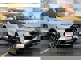 New 2025 Ford Escape SE w/ PHEV Premium Package image 2