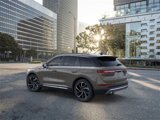 New 2025 Lincoln Corsair Reserve image 4