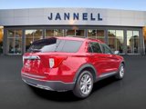 Used 2022 Ford Explorer XLT w/ Equipment Group 202A image 4