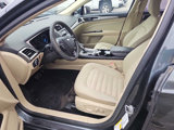 Used 2015 Ford Fusion SE image 3
