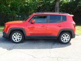 Used 2018 Jeep Renegade Latitude w/ Cold Weather Group image 2