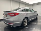 Used 2015 Hyundai Sonata SE w/ Option Group 09 image 3
