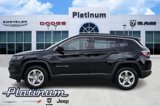 Used 2024 Jeep Compass Latitude image 3