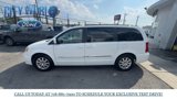 Used 2016 Chrysler Town & Country Touring image 2