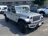 Used 2023 Jeep Gladiator Sport image 2