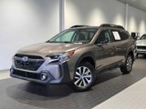 Used 2023 Subaru Outback Premium image 3