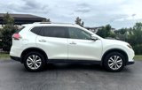 Used 2015 Nissan Rogue SV w/ SV Premium Package image 5