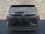 Used 2023 Toyota Sienna XLE image 6