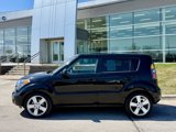 Used 2011 Kia Soul ! image 2