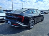 New 2025 Kia K4 LXS image 2