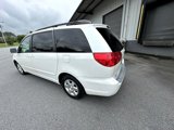 Used 2008 Toyota Sienna XLE image 3
