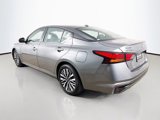 Used 2023 Nissan Altima 2.5 SV image 5
