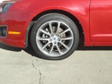 Used 2010 Ford Fusion SEL image 2