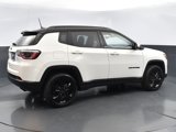 Used 2020 Jeep Compass Latitude image 4