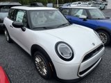 New 2025 MINI Cooper 2-Door Hardtop image 2