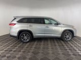 Used 2017 Toyota Highlander XLE image 5