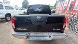Used 2011 Nissan Frontier SL w/ Moonroof Pkg image 6