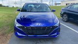 Used 2023 Hyundai Elantra SEL w/ Convenience Package image 2