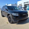 Used 2023 GMC Acadia SLE w/ Driver Convenience Package image 2