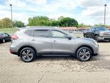 Used 2019 Nissan Rogue SV w/ Sun & Sound Touring Package image 4