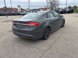 Used 2018 Ford Fusion SE image 5
