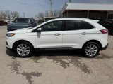 Used 2022 Ford Edge Titanium image 3