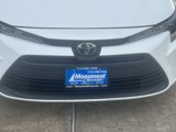 Used 2023 Toyota Corolla LE image 5