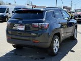 Used 2024 Jeep Compass Latitude image 3