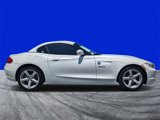 Used 2010 BMW Z4 sDrive30i image 2