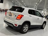 Used 2020 Chevrolet Trax LT w/ LT Convenience Package image 3