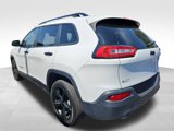 Used 2018 Jeep Cherokee Latitude w/ Altitude Package image 4